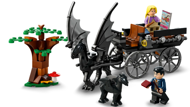 LEGO® Harry Potter - Hogwarts Carriage and Thestrals (76400)