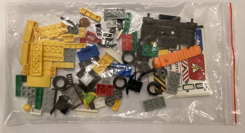 LEGO® City - Shopping Street (60306) - [Pre-owned set]