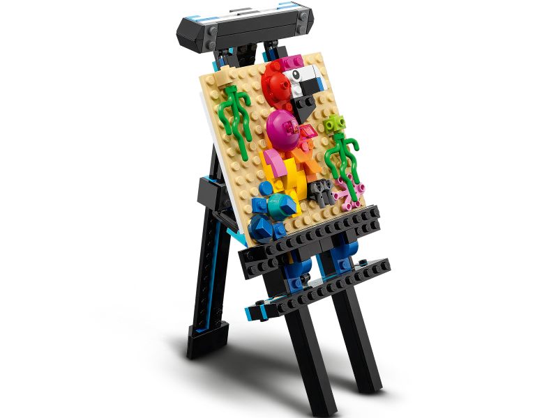 LEGO® Creator 3-in-1 Fish Tank (31122)
