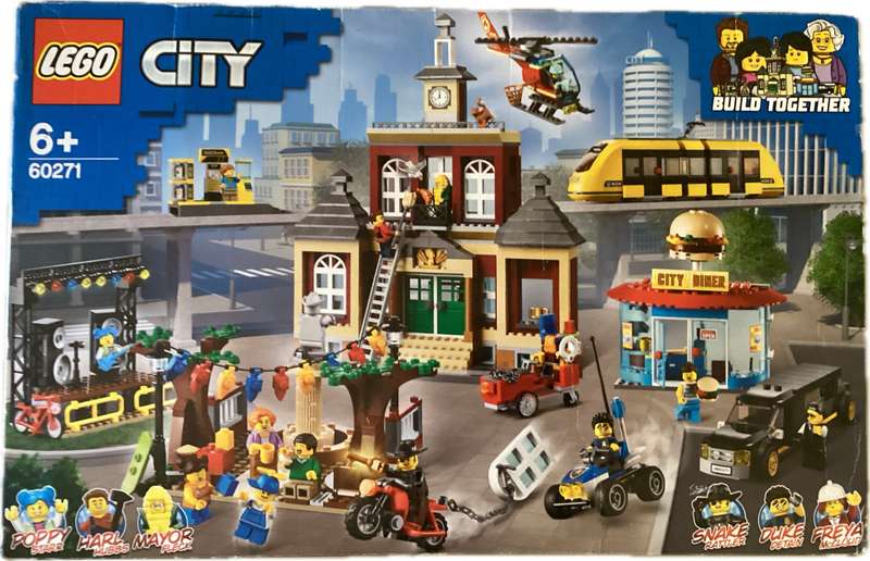 LEGO® City - Main Square (60271)