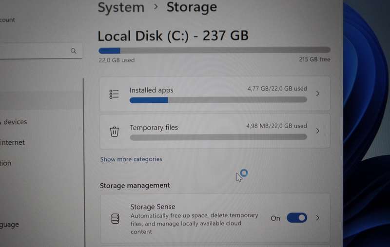 Dell Latitude 5400 Core i5 8th Gen 256GB SSD 8GB RAM 4G Windows 11 Pro