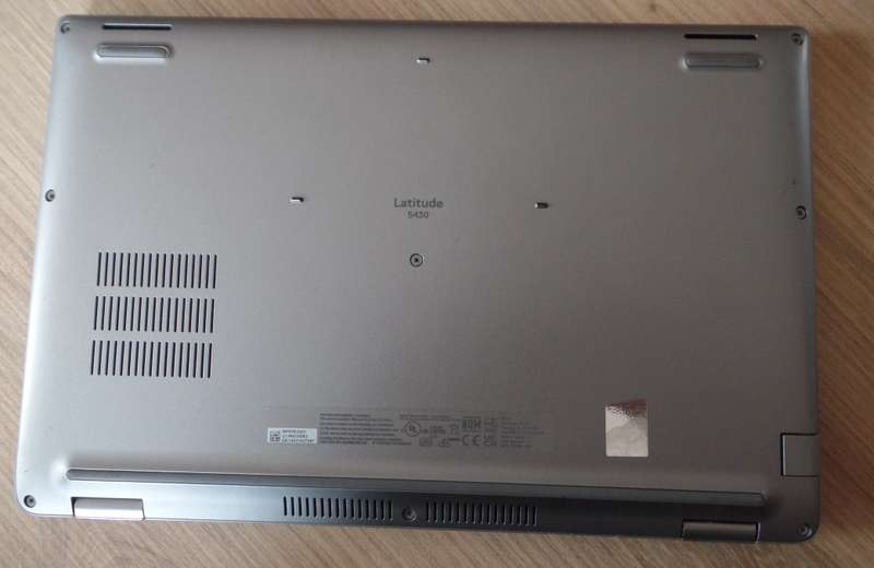 Dell Latitude 5430 | 12th Gen Core i5, 16GB RAM, 256GB SSD, FHD | Bargain Buy