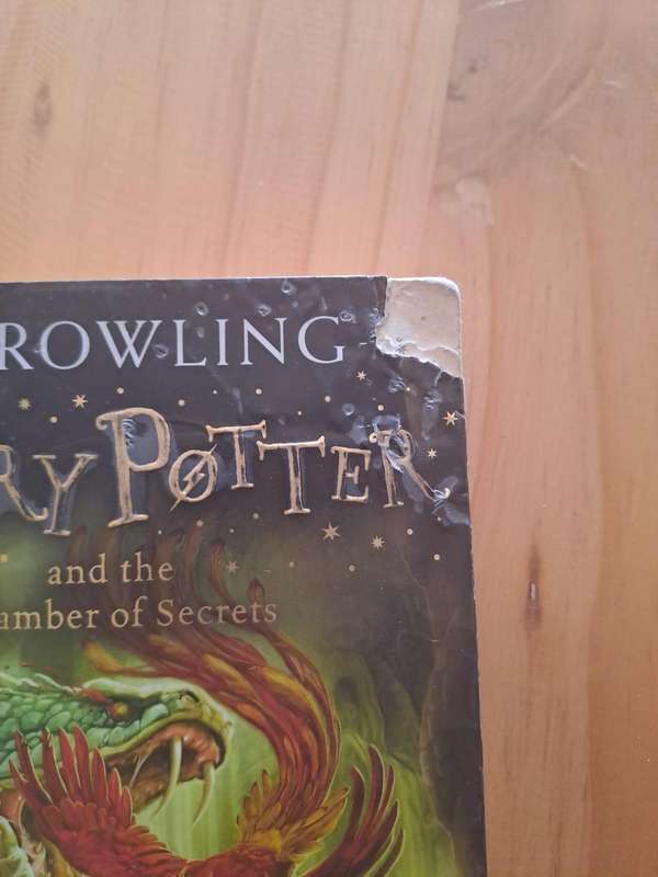 Harry Potter and the Chamber of Secrets - JK Rowling
