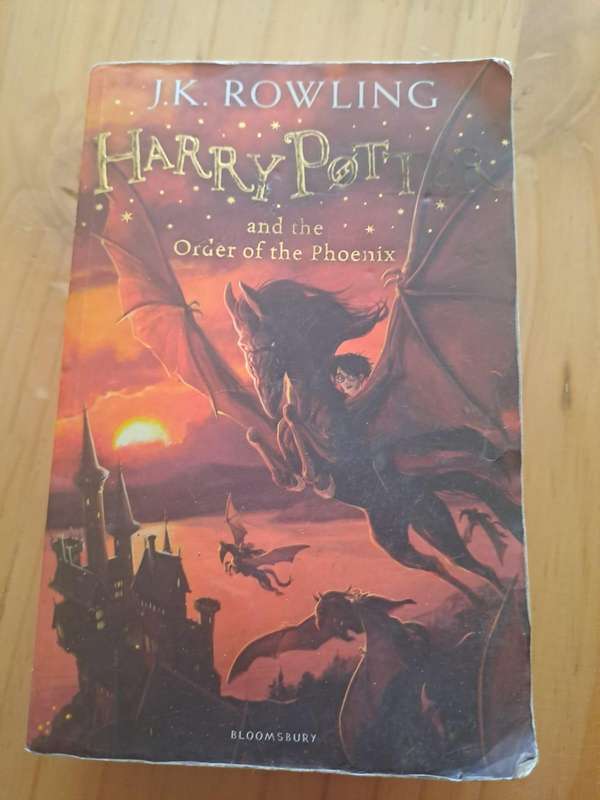 Harry Potter and the Order of the Phoenix - JK Rowling