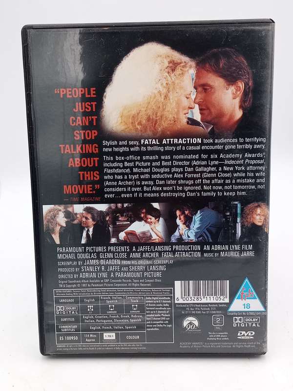 Fatal Attraction DVD - Michael Douglas & Glenn Close