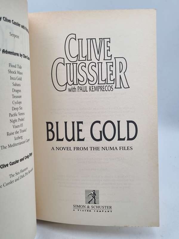 Blue Gold -  Clive Cussler and Paul Kemprecos | Large Format