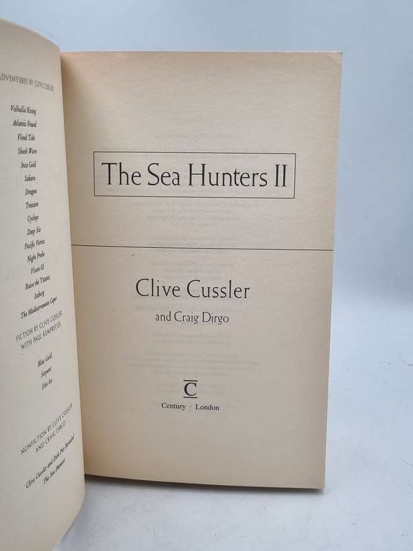 The Sea Hunters - Clive Cussler and Craig Dirgo | Large Format