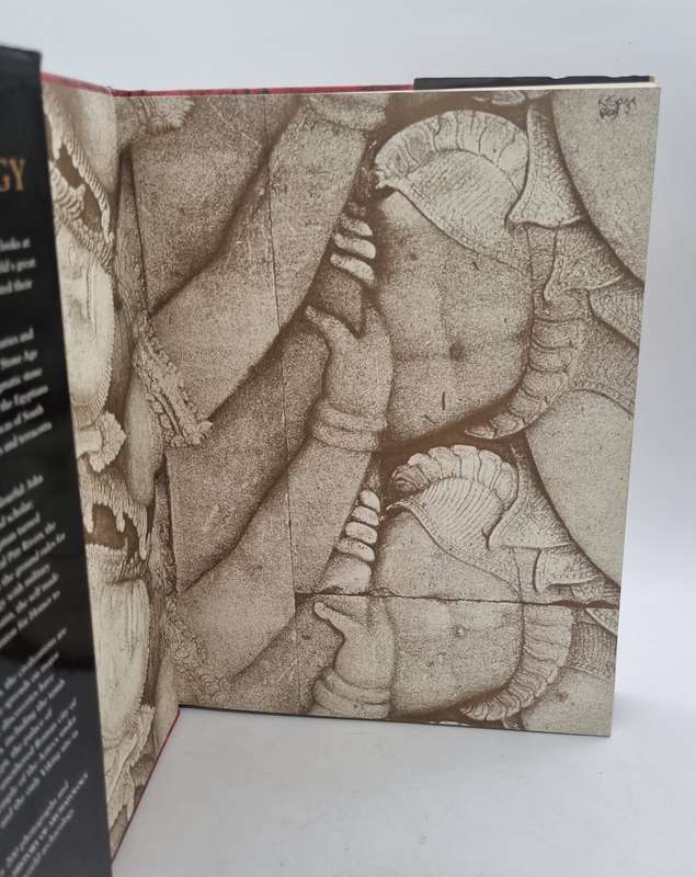 The Hamlyn History of Archaeology by Maev Kennedy | Nice images