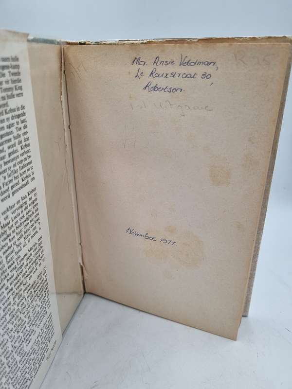 Soewenier uit die Vreemde by Johan Opperman