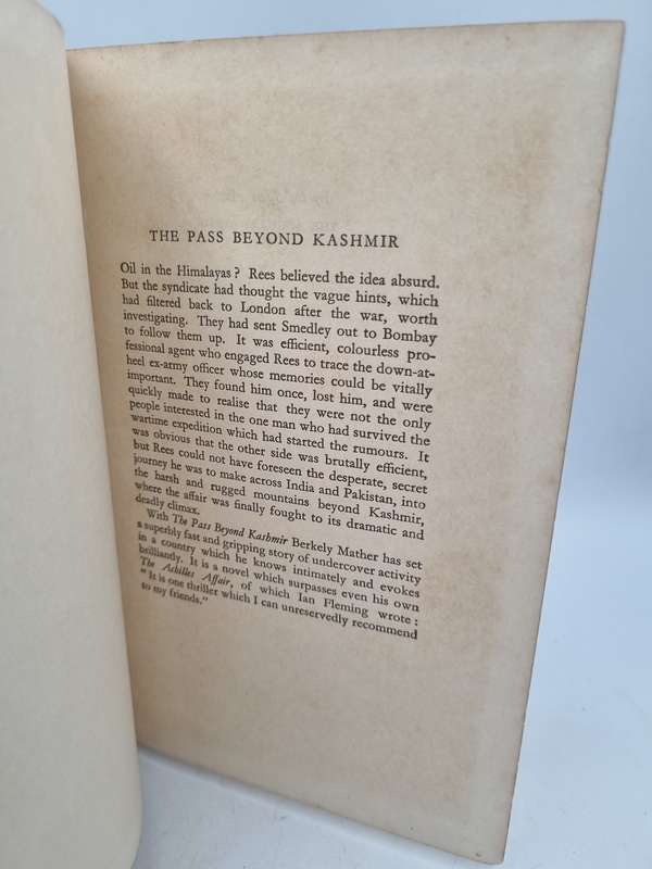 The Pass Beyond Kashmir by Berkely Mather | 1960