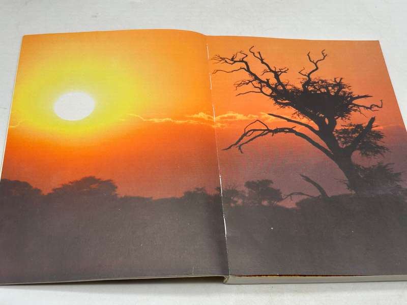 The Kalahari and its Plants  Pieter van der Walt and Elias le Riche