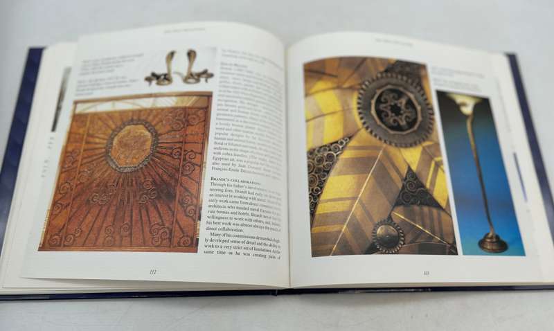 Art Deco  - A Stunning Guide to the Most Celebrated Era of 20th Century Art and Design 2003