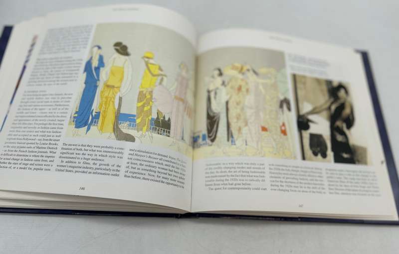 Art Deco  - A Stunning Guide to the Most Celebrated Era of 20th Century Art and Design 2003
