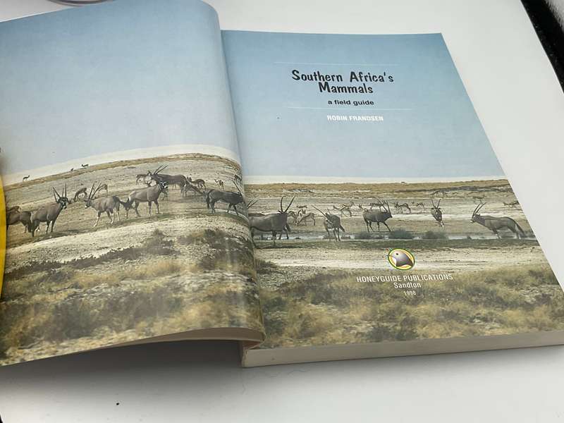 Southern Africa's Mammals: A Field Guide | Robin Frandsen