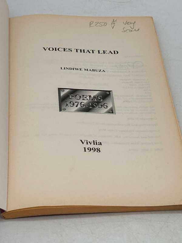 Voices that Lead: Poems by Lindiwe Mabuza | Vivlia, 1998 | African Writers