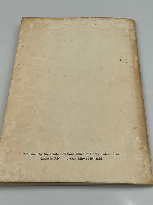 Segregation in South Africa: Questions and Answers on the Policy of Apartheid - United Nations 1969