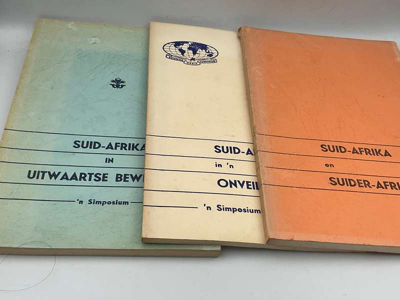 3 Simposiums: Suid-Afrika in Uitwaartse Beweging, In 'n Onveilige Wereld, SA en Suider Afrika 1970