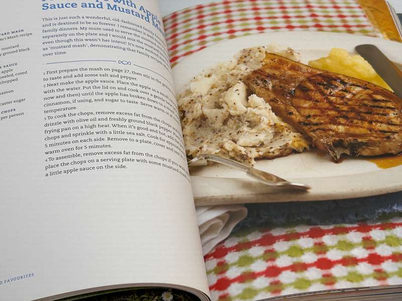 Rachel's Food for Living by Rachel Allen