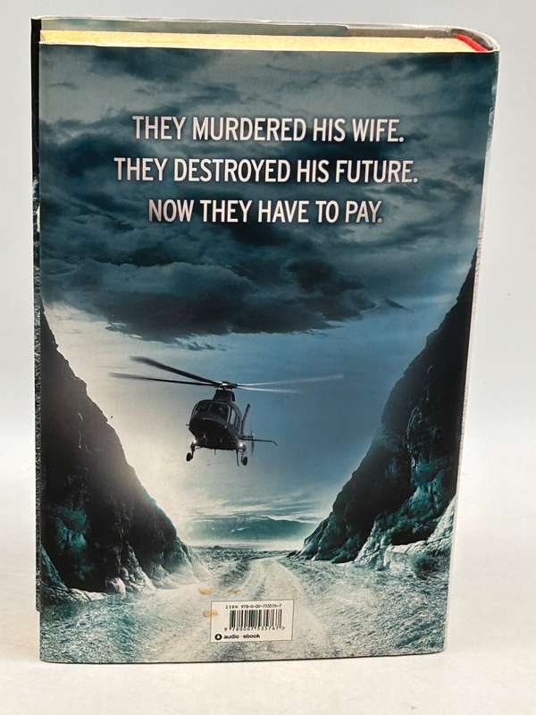 Wilbur Smith ~ Predator | Good condition hard cover