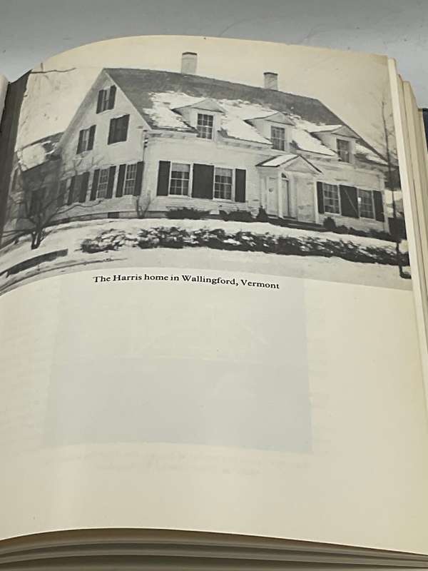 The First Rotarian: The Life and Times of Paul Percy Harris - Founder of Rotary - James P Walsh