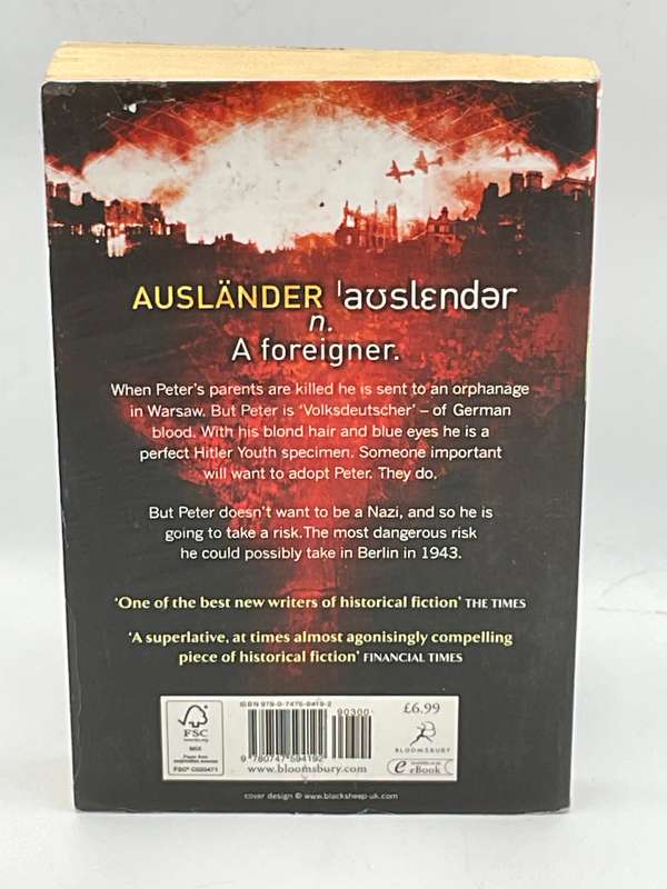 Auslander - Paul Dowswell