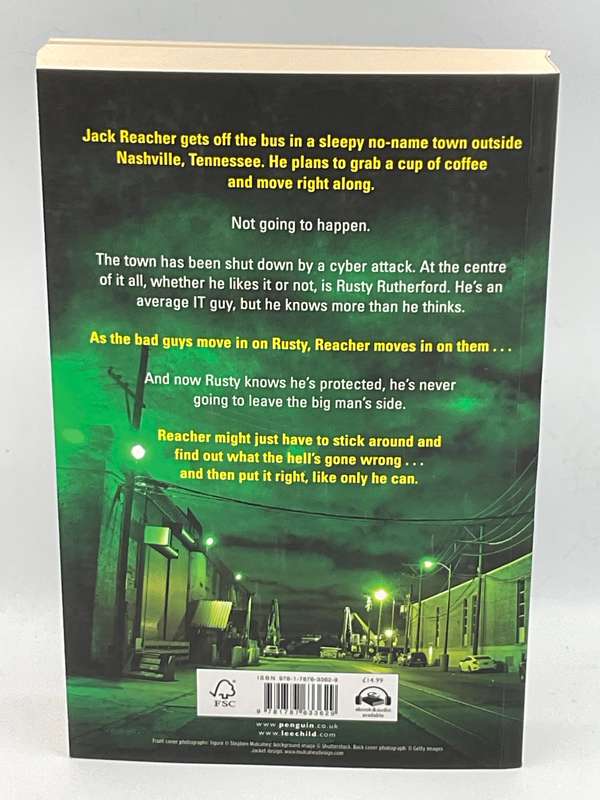Lee Child ~ The Sentinel | The New Jack Reacher | Large Format Soft Cover