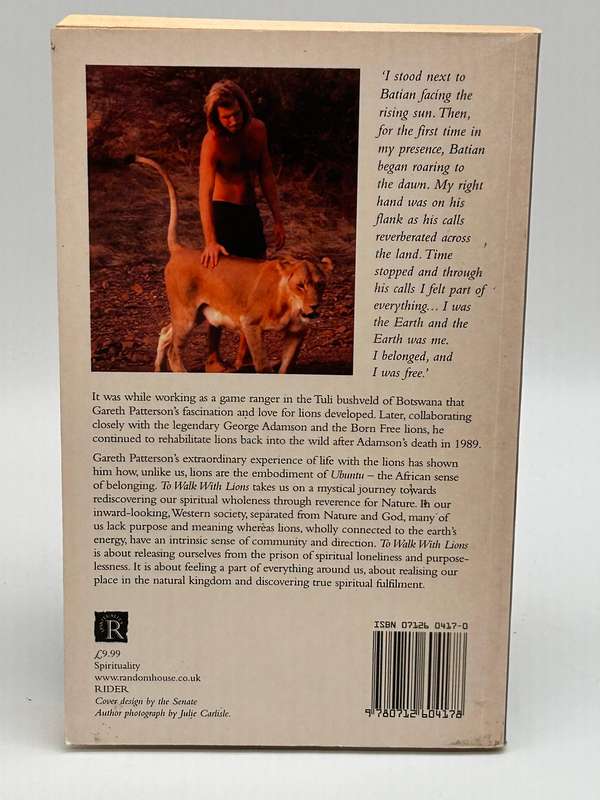 To Walk with Lions - Gareth Patterson