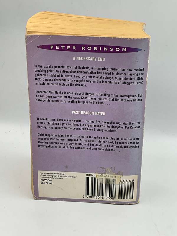 Peter Robinson Omnibus - A Necessary End & Past Reason Hated