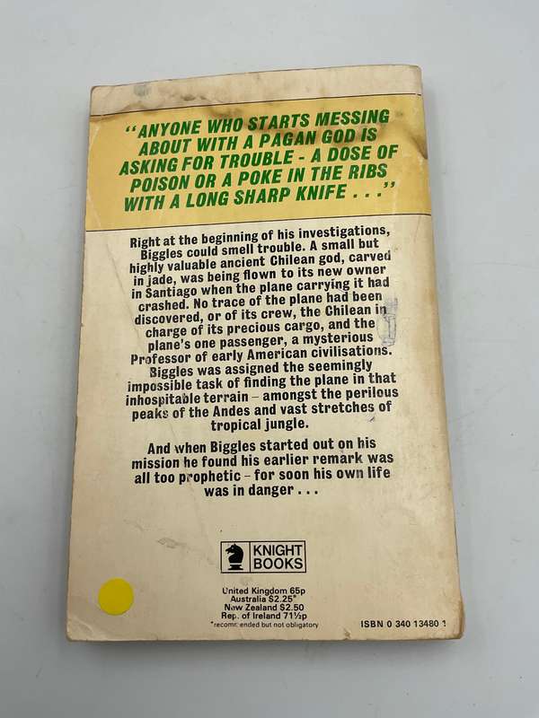 Biggles and the Little Green God - WE Johns | Knight Books 1979