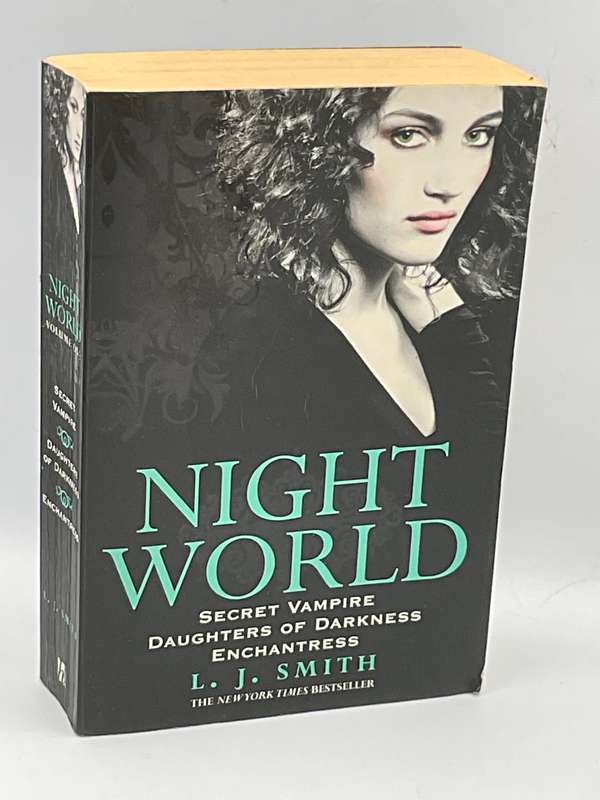 Night World Volume One - Secret Vampire | Daughters of Darkness |Enchantress by LJ Smith