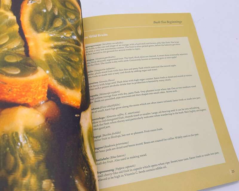Mma Ramotswe's Cookbook: Nourishment for the Traditionally Built ~ Stuart Brown