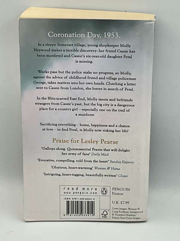 Without a Trace by Lesley Pearse