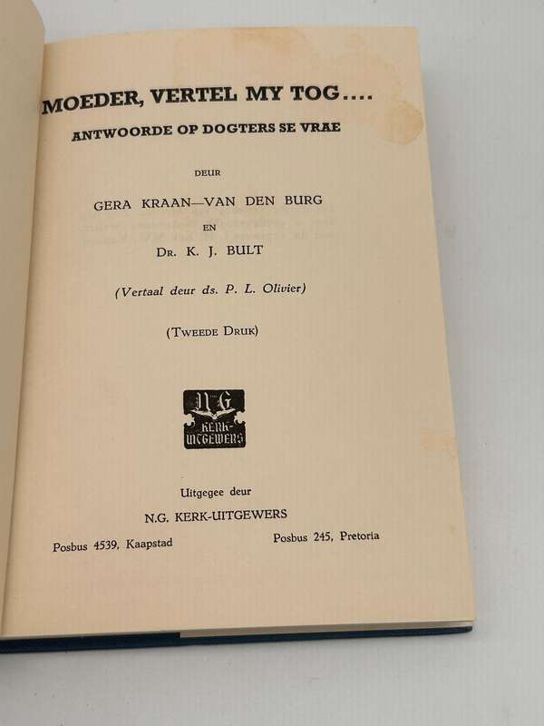 Moeder vertel my tog ... antwoorde op dogters se vrae | Skaars