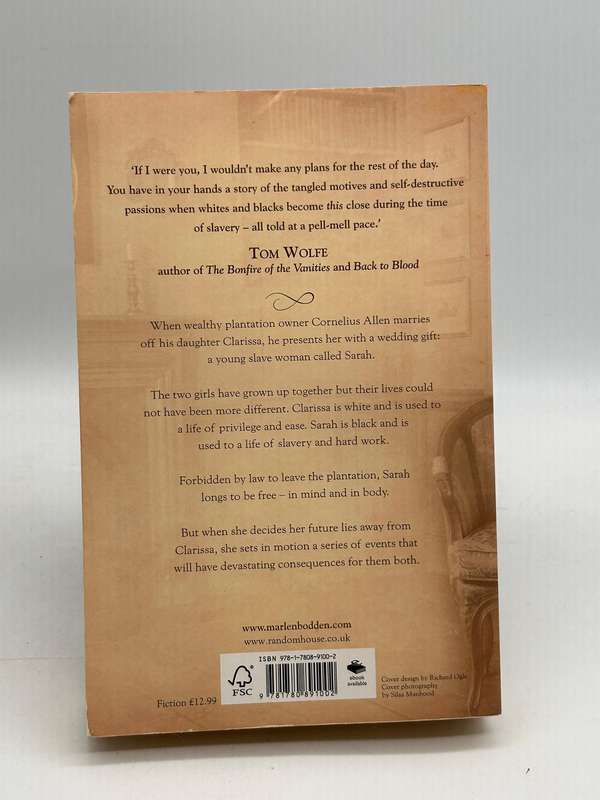 The Wedding Gift - Marlen Suyapa Bodden| Large Format Soft Cover