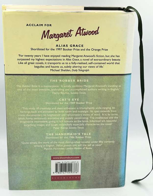 The Blind Assassin by Margaret Atwood | London, Bloomsbury 2000.