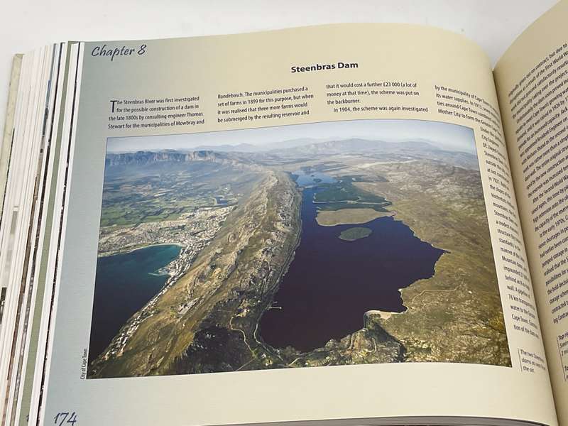 In the Footsteps of Giants Exploring the History of South Africa's Large Dams Van - Lani van Vuuren