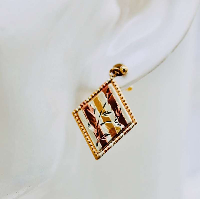 TRI-COLOUR GOLD-GILD STERLING SILVER DROP & DANGLE EARRINGS FROM ENGLAND