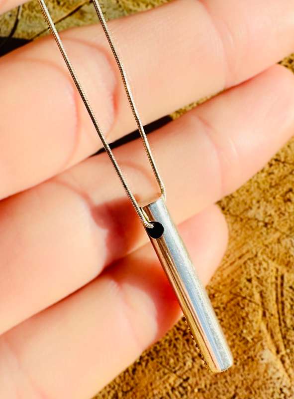 SOLID STERLING SILVER MODERN PENDANT NECKLACE on STERLING SILVER `LIQUID LINK` CHAIN
