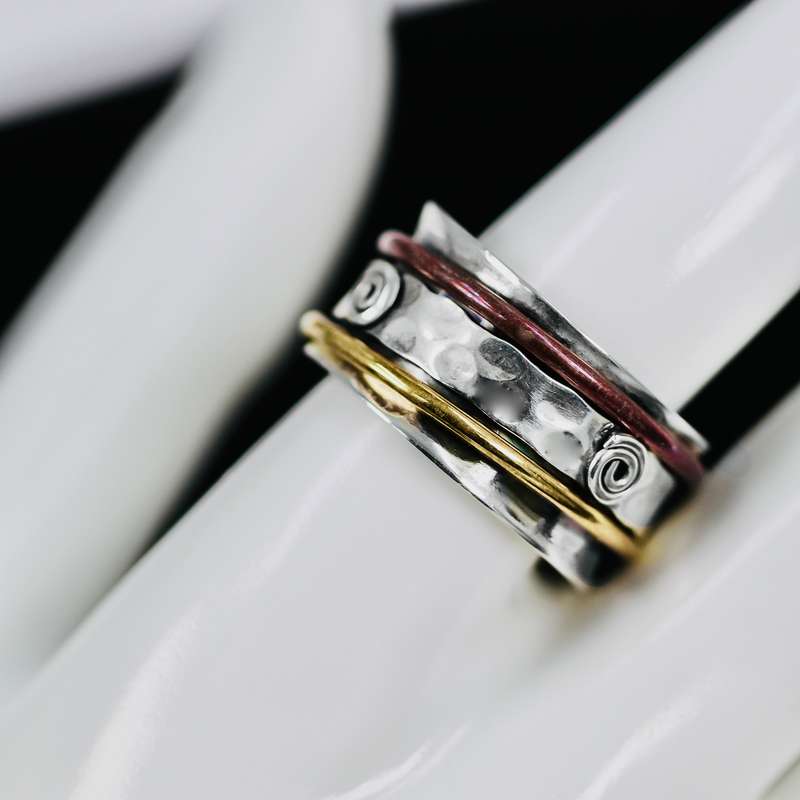 HANDCRAFTED UNISEX STERLING SILVER RING HAMMERED FINISH, SPINNING WHEEL & COPPER DETAILS