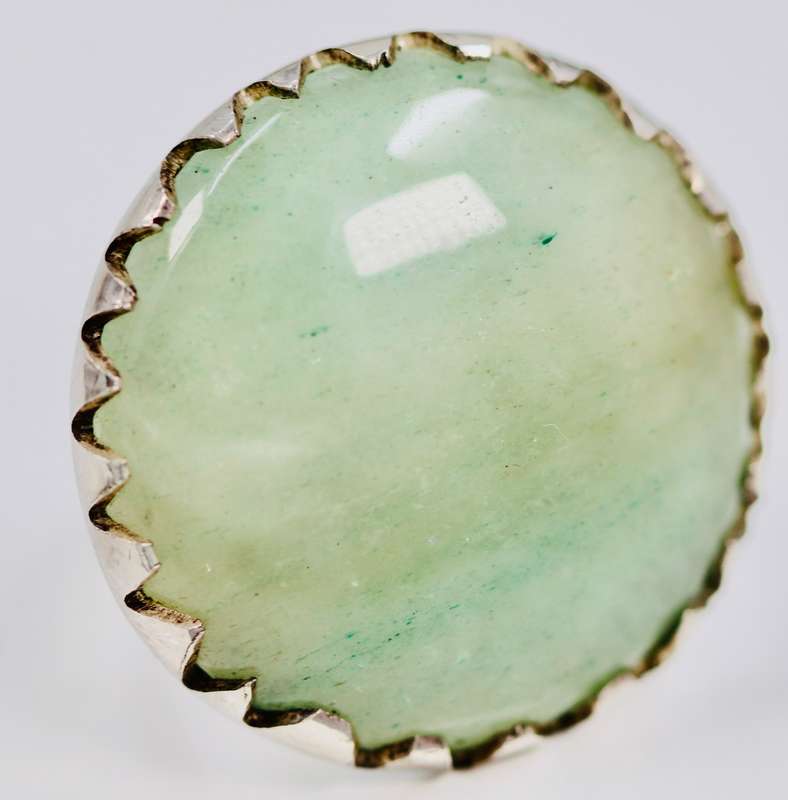 LARGE SOLID STERLING SILVER RING WITH NATURAL PREHNITE GEMSTONE
