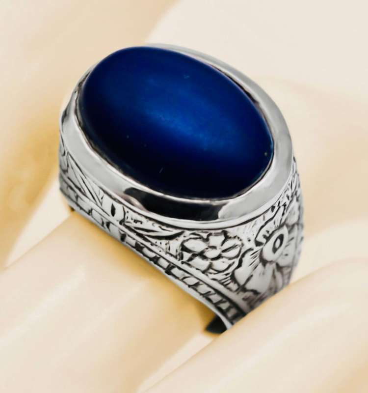 UNUSUAL HANDCRAFTED NATURAL LAPIS LAZULI SOLID STERLING SILVER RING RAISED DOME DESIGN