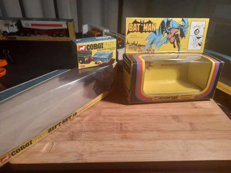 Corgi reproduction boxes