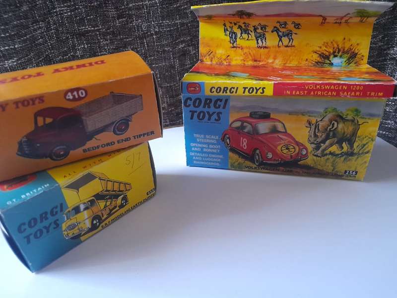 Corgi reproduction boxes