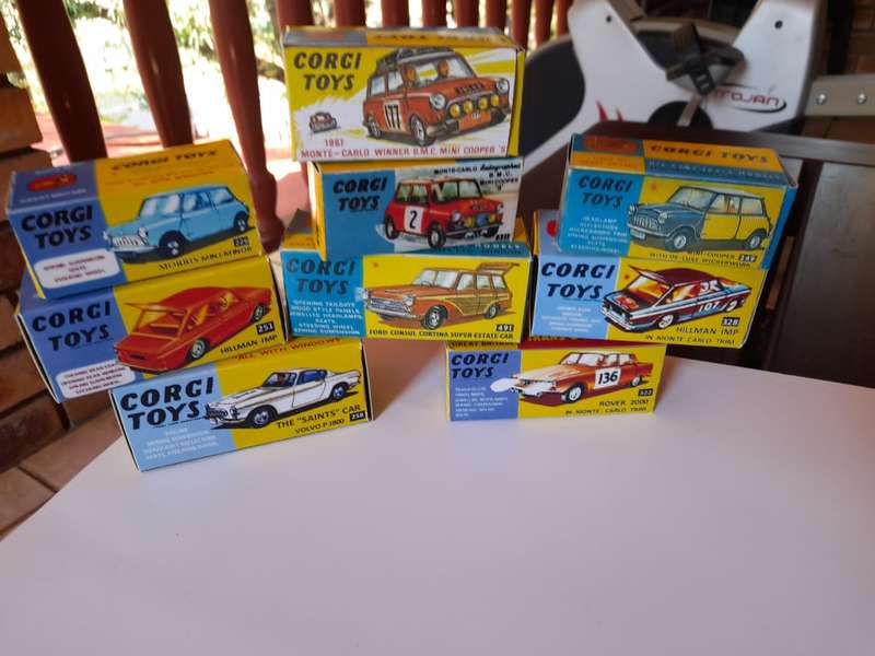 Corgi reproduction boxes
