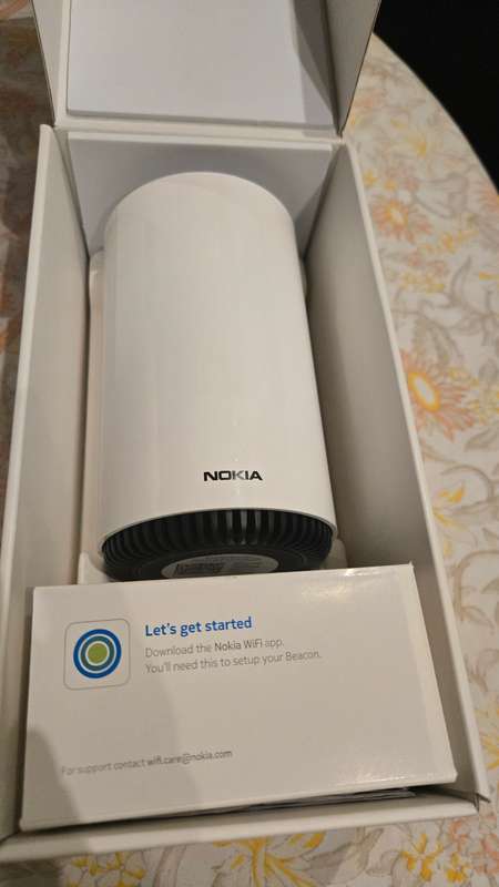 Nokia fastmile 5G + 2 x Nokia Beacon 3