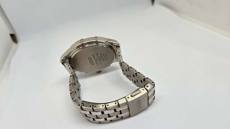 Seiko Dolce Titanium Men's Solar Watch (JDM)