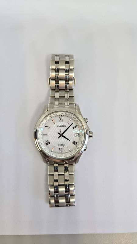 Seiko Dolce Titanium Men's Solar Watch (JDM)