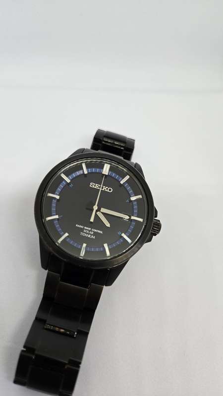 Mens Black Seiko Titanium Solar Watch (Japanese Import)