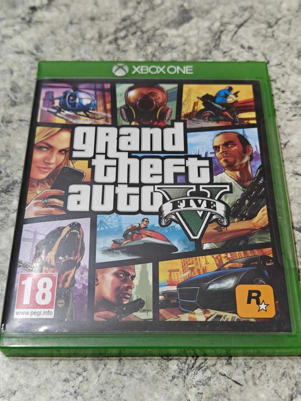 Grand Theft Auto 5 Xbox One Great Condition!