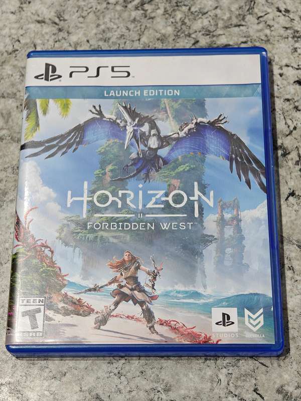 Horizon Forbidden West PlayStation 5 Like New!